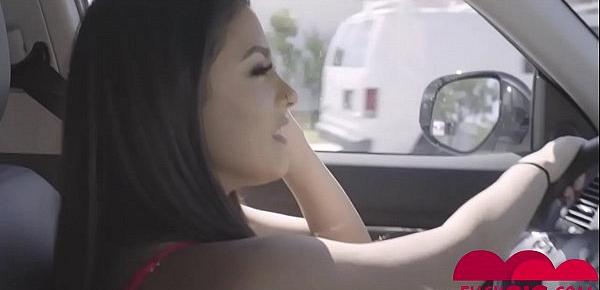  Serena Santos , Vienna Black In Road Trip Stepsister Ramming